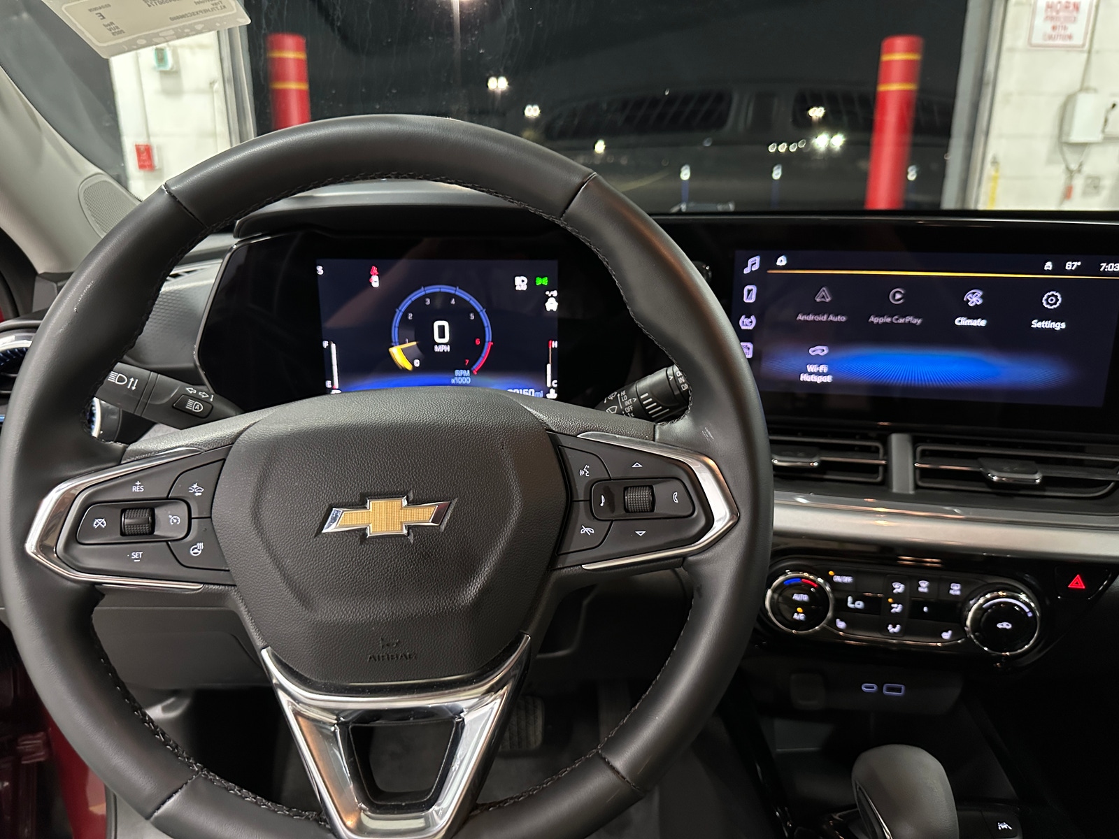 Thumbnail: 2025 Chevrolet Trax - 3