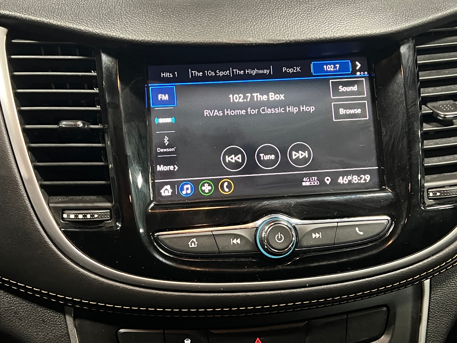 Thumbnail: 2022 Chevrolet Trax - 4