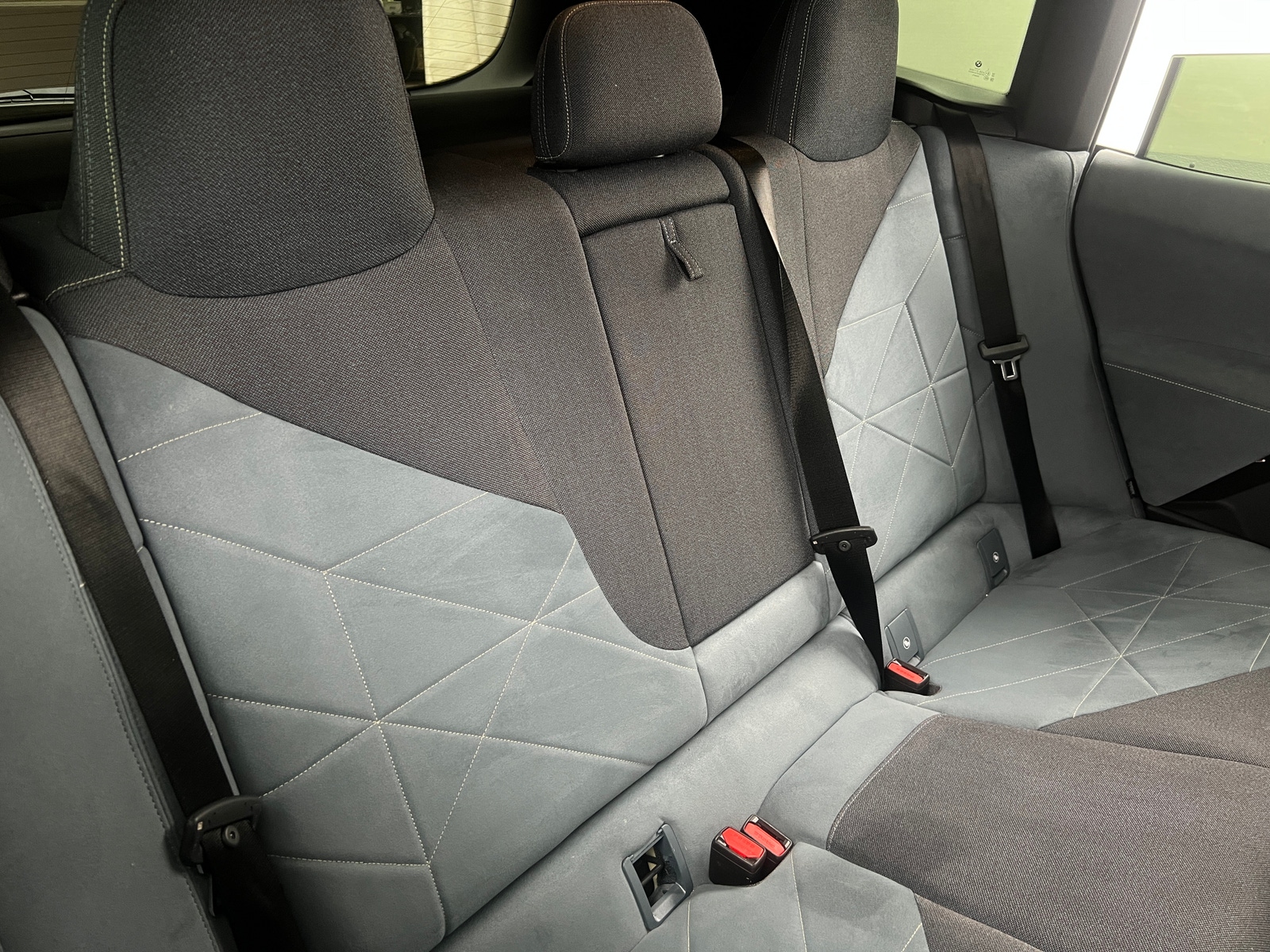 Thumbnail: 2022 BMW iX - 5