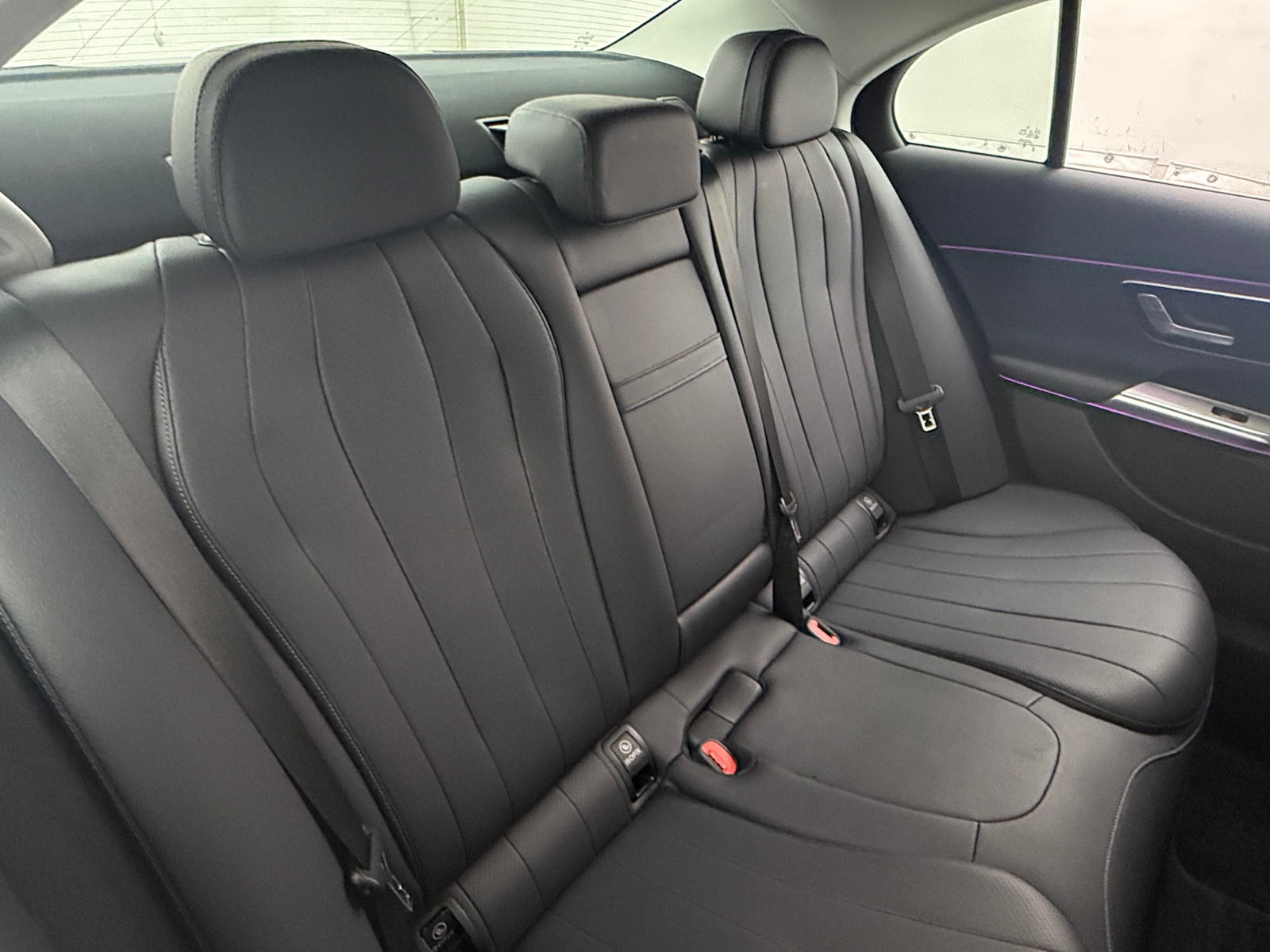 Thumbnail: 2025 Mercedes-Benz E-Class - 5