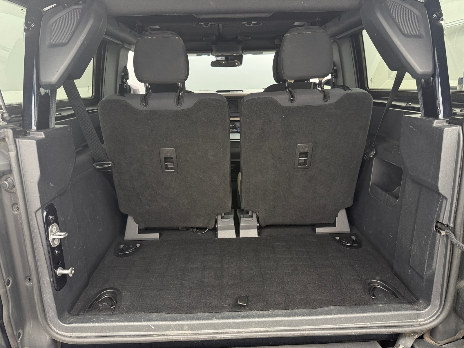 Thumbnail: 2021 Ford Bronco - 7