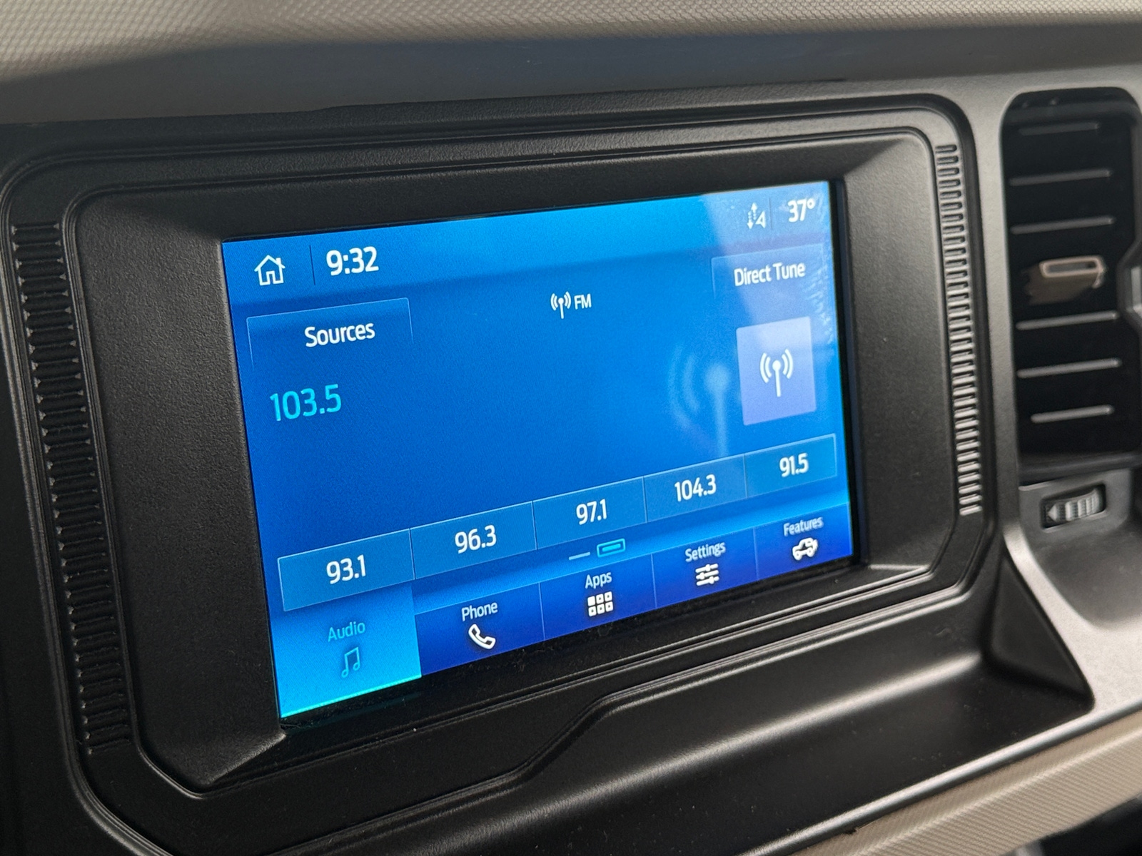 Thumbnail: 2021 Ford Bronco - 4