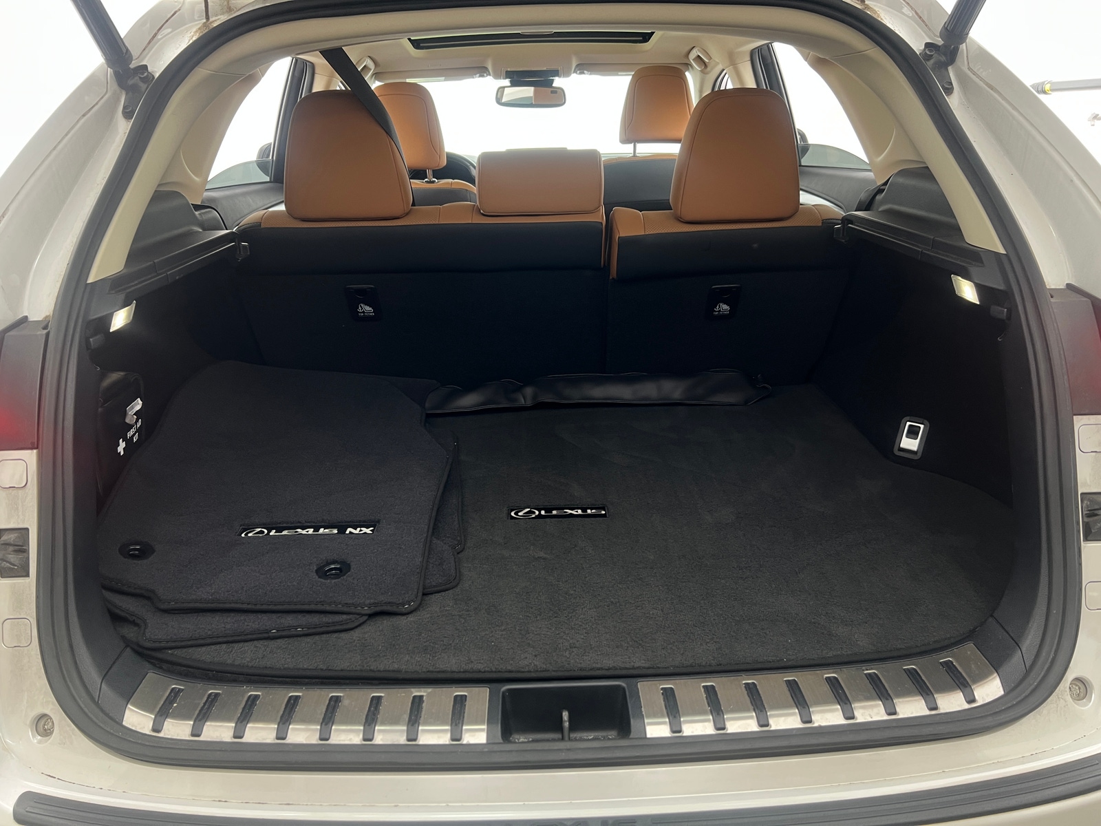 Thumbnail: 2021 Lexus NX - 6