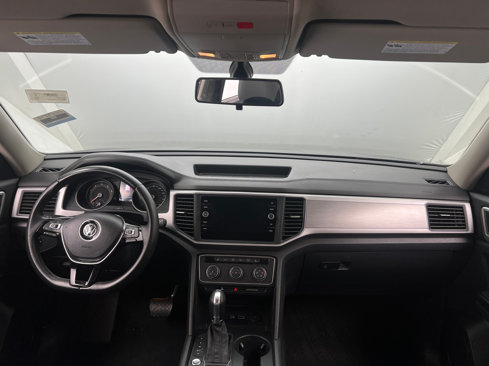 Thumbnail: 2018 Volkswagen Atlas - 3