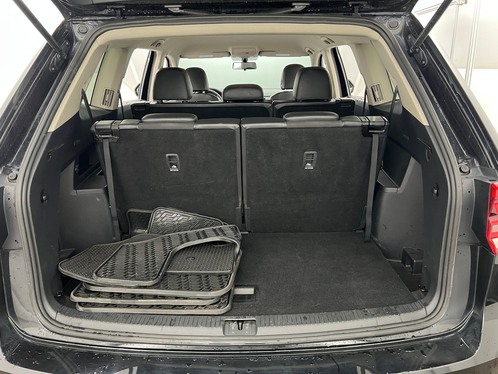 Thumbnail: 2018 Volkswagen Atlas - 7