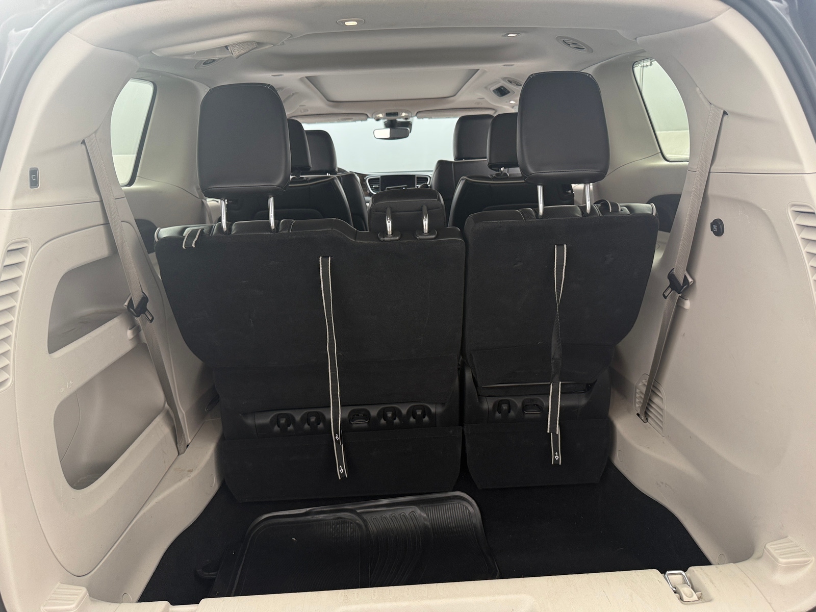 Thumbnail: 2023 Chrysler Pacifica - 6