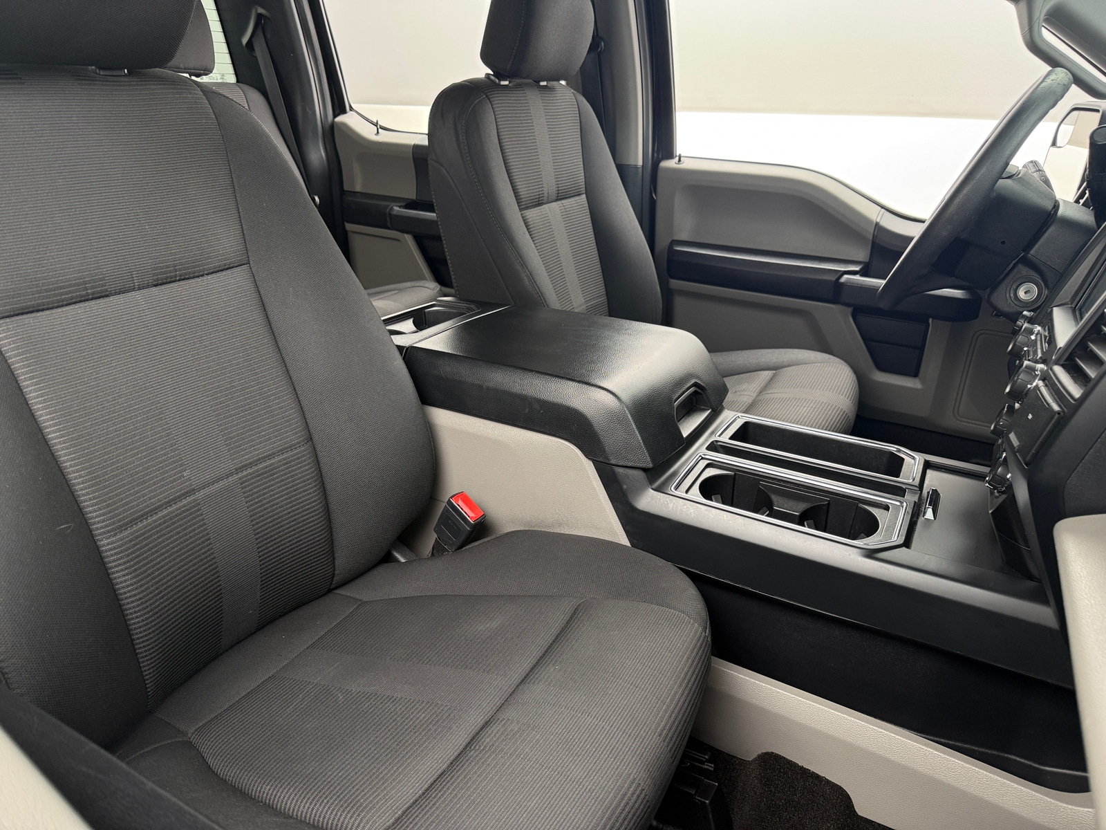 Thumbnail: 2019 Ford Econoline - 2