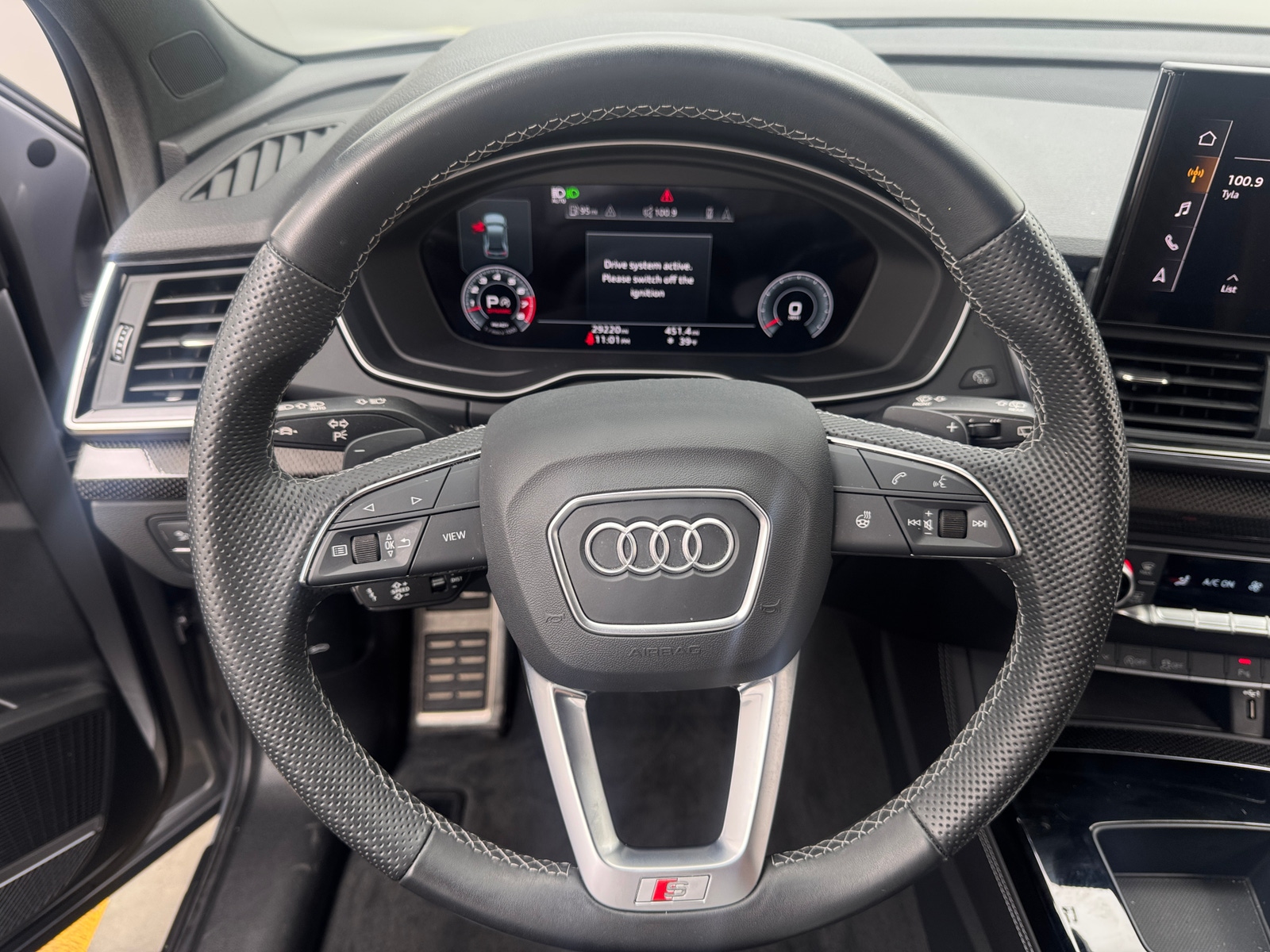 Thumbnail: 2023 Audi SQ5 - 4