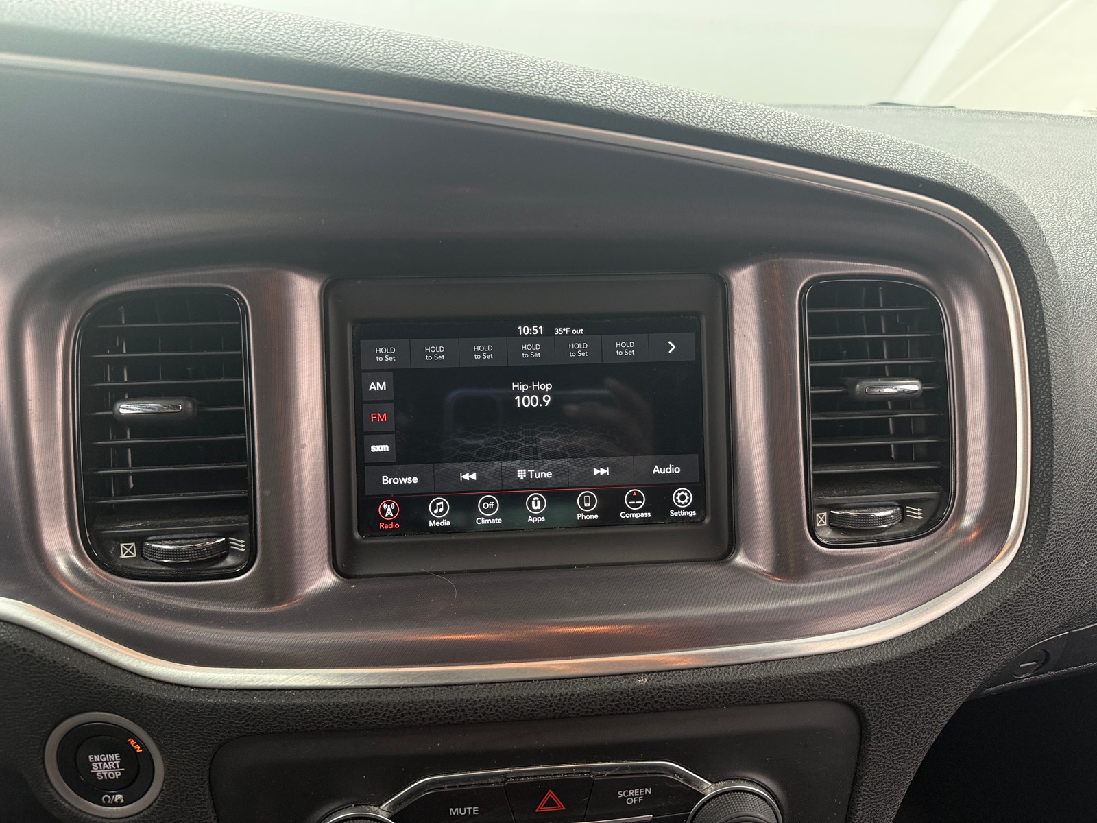 Thumbnail: 2019 Dodge Charger - 4