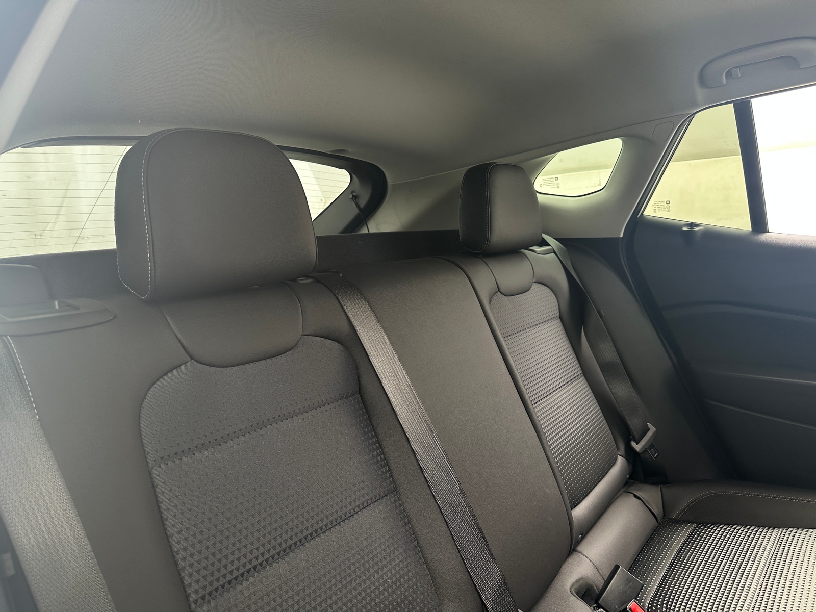 Thumbnail: 2025 Chevrolet Trax - 6