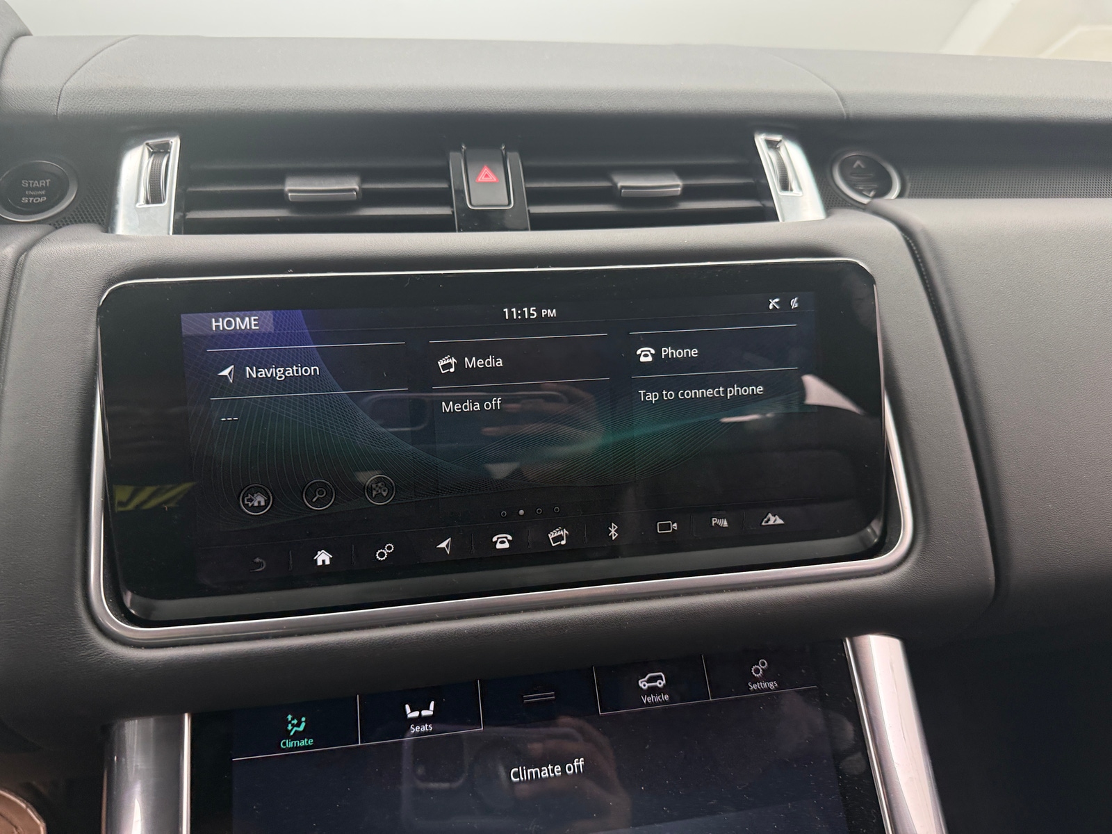 Thumbnail: 2021 Land Rover Range Rover Sport - 3