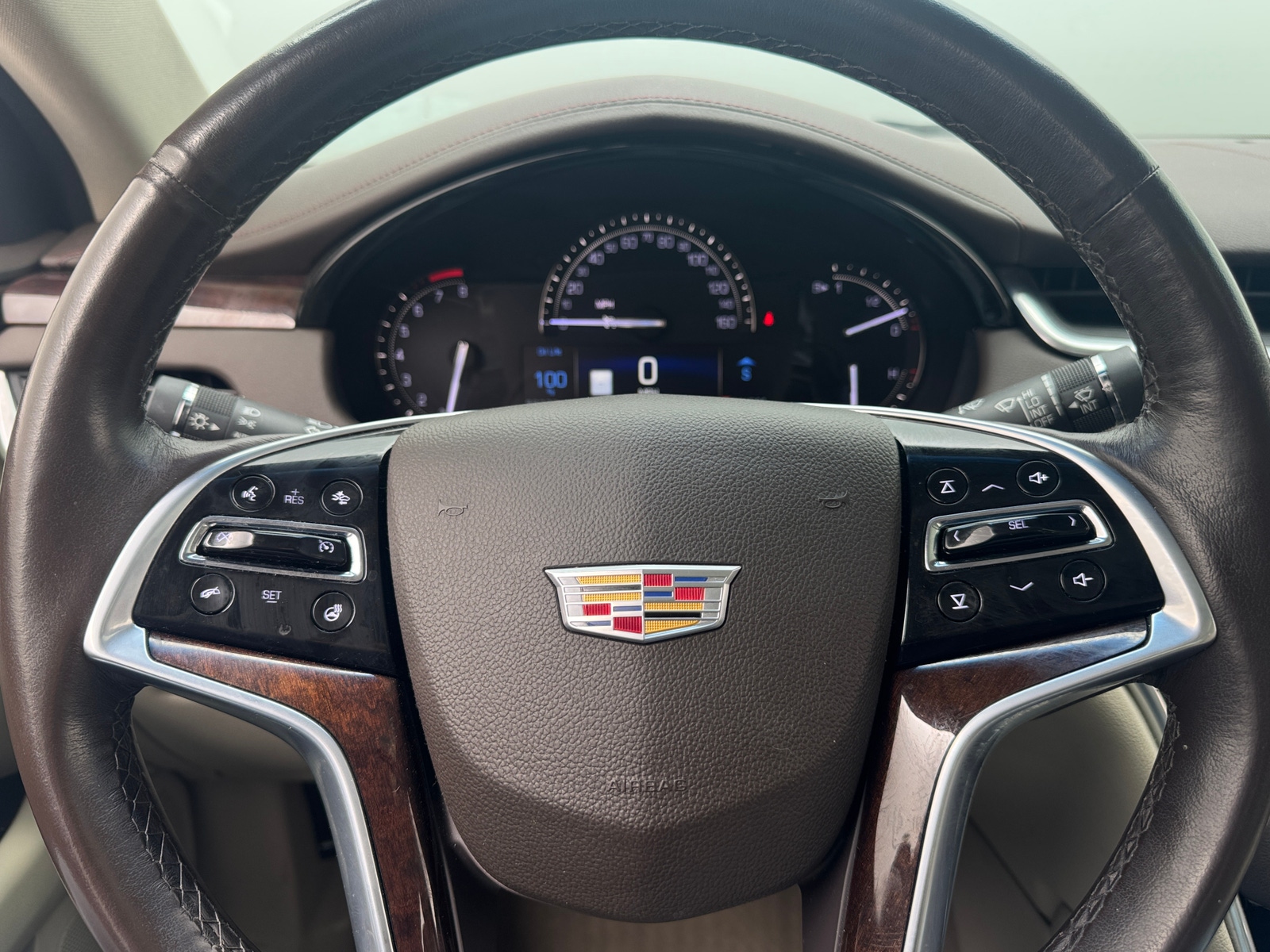 Thumbnail: 2017 Cadillac XTS - 4