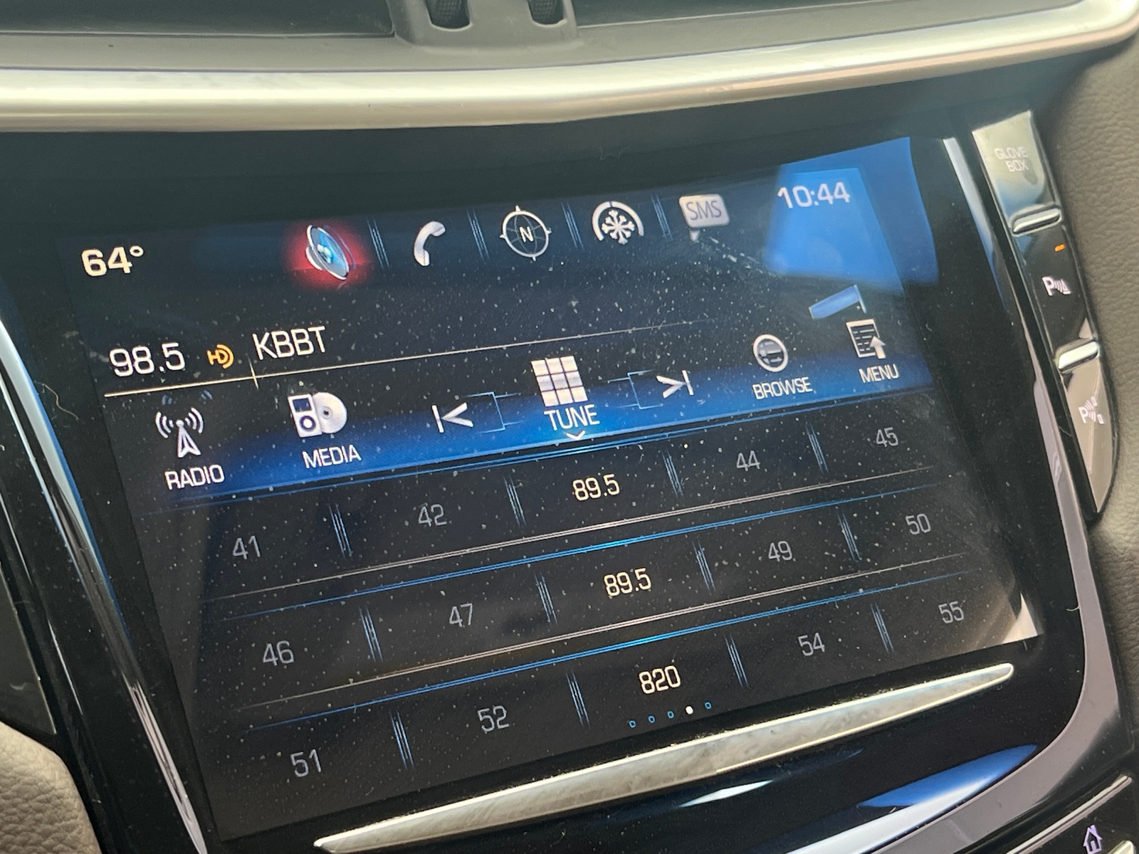 Thumbnail: 2017 Cadillac XTS - 3