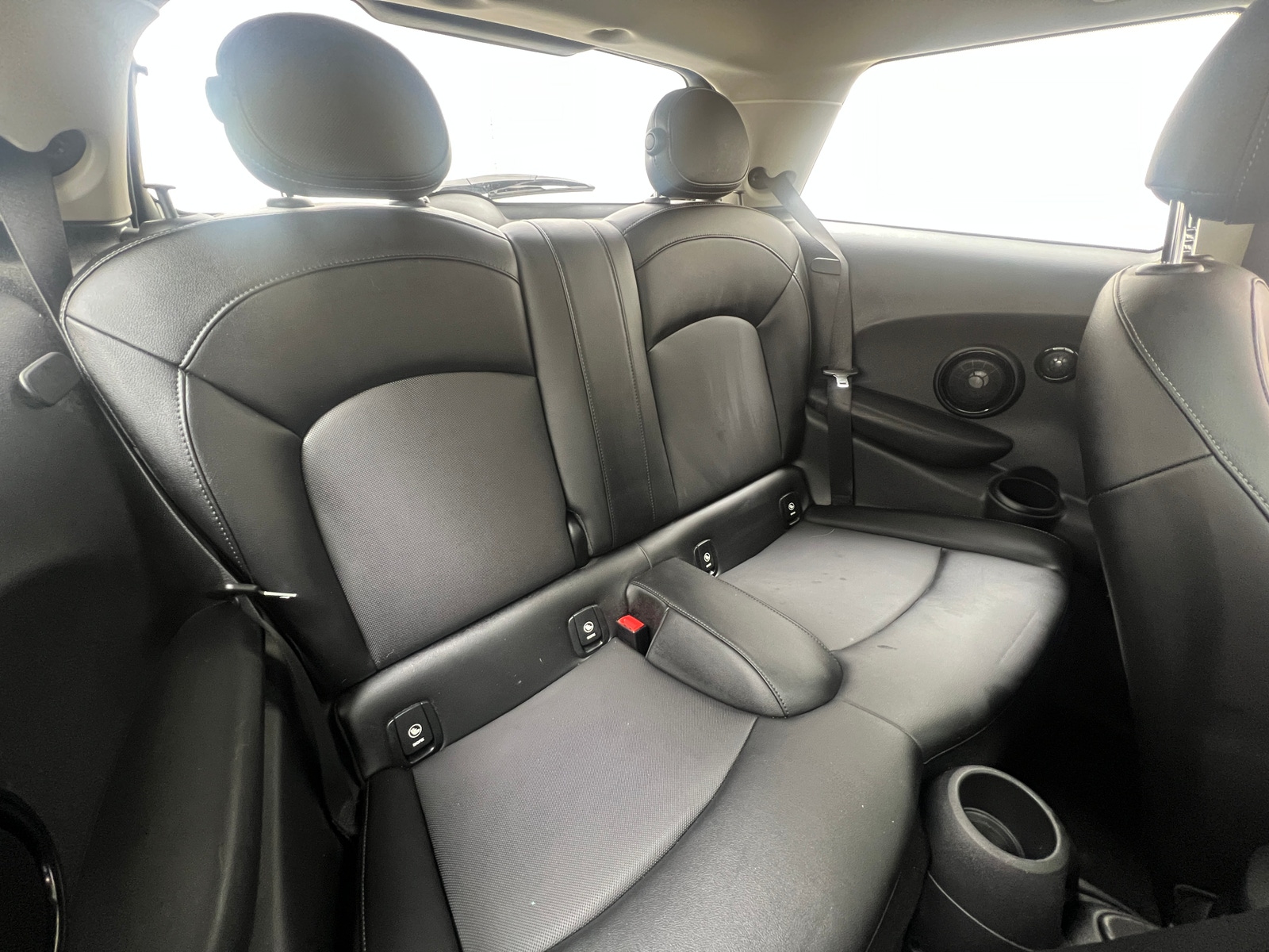 Thumbnail: 2017 MINI Cooper Hardtop - 5