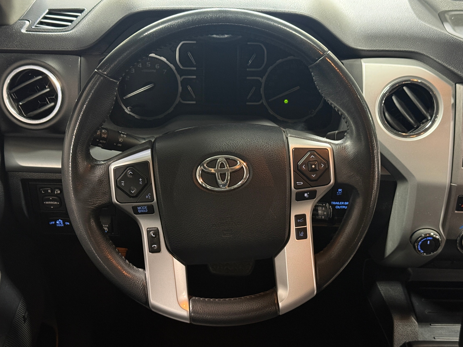 Thumbnail: 2019 Toyota Tundra - 4