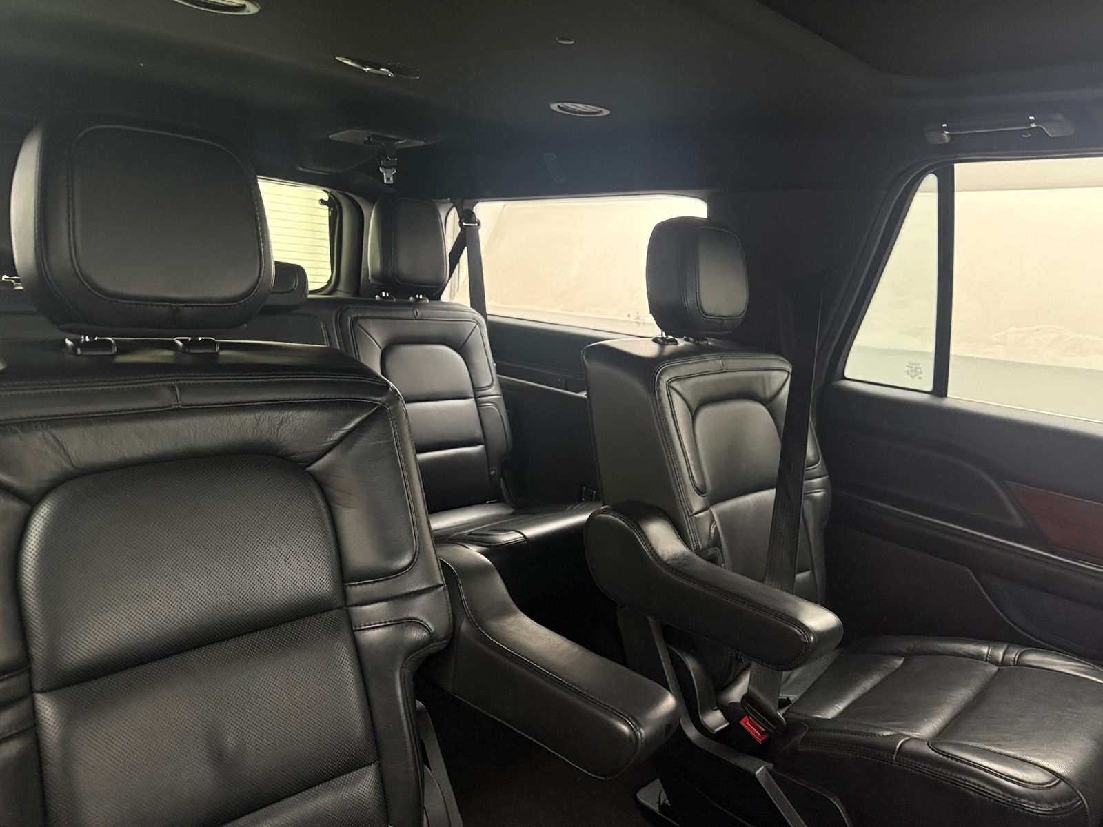 Thumbnail: 2021 Lincoln Navigator L - 5