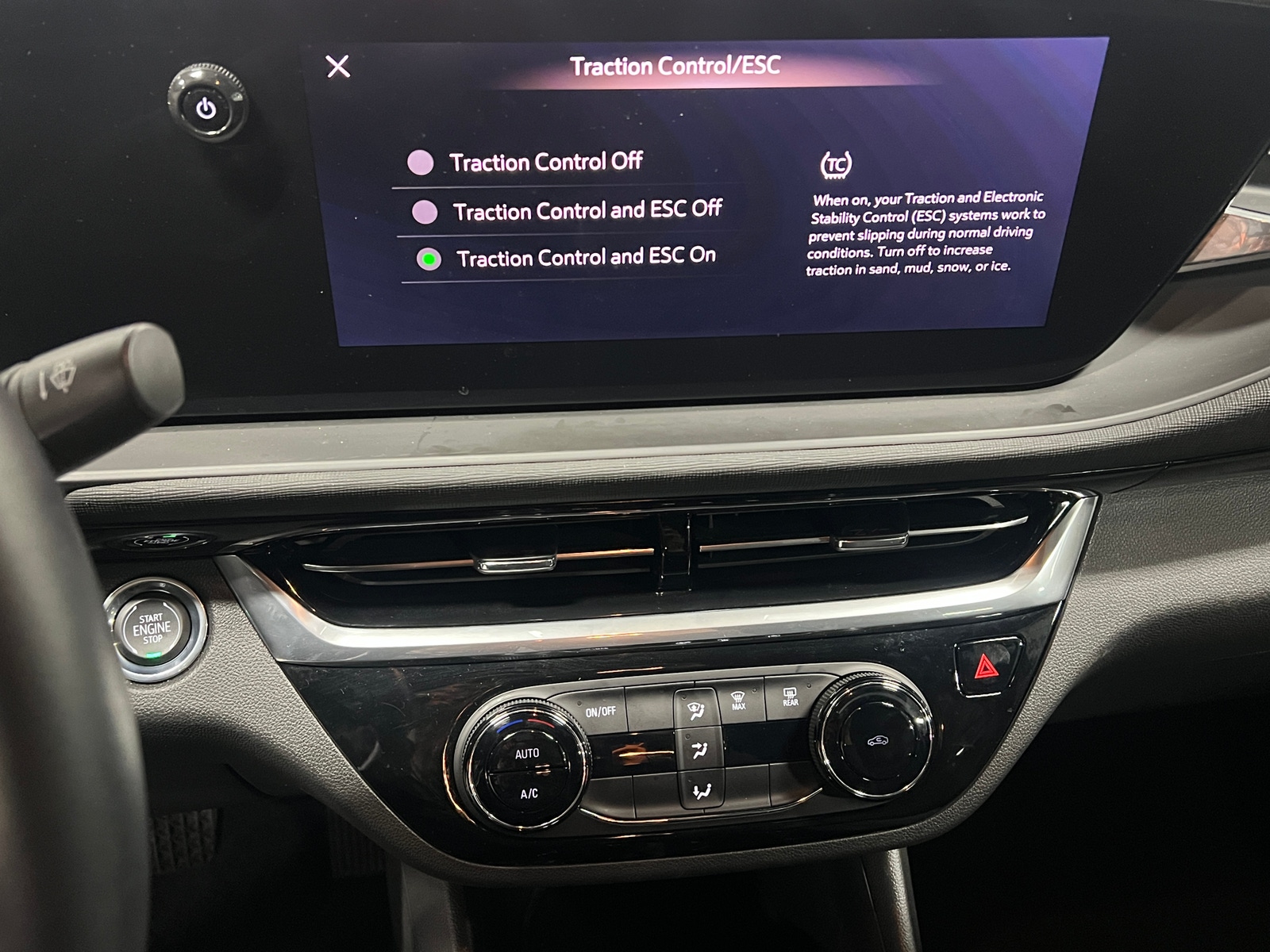 Thumbnail: 2025 Buick Envista - 3