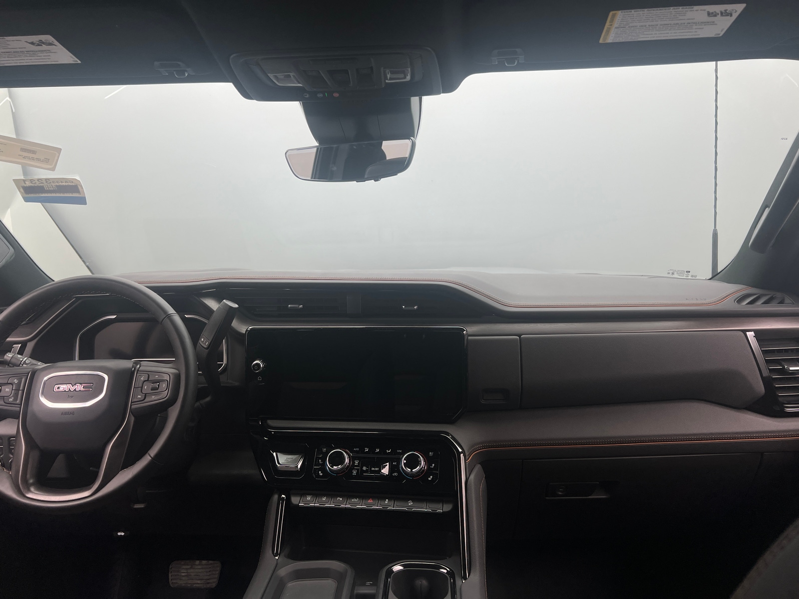 Thumbnail: 2025 GMC Sierra 2500 - 2