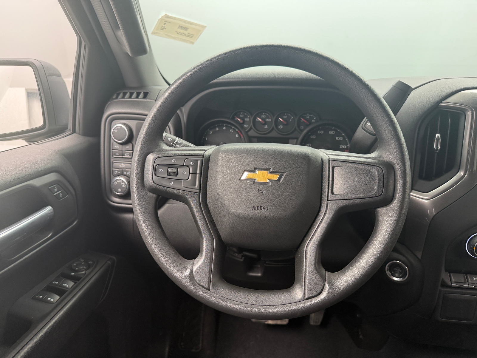 Thumbnail: 2025 Chevrolet Silverado 1500 - 5