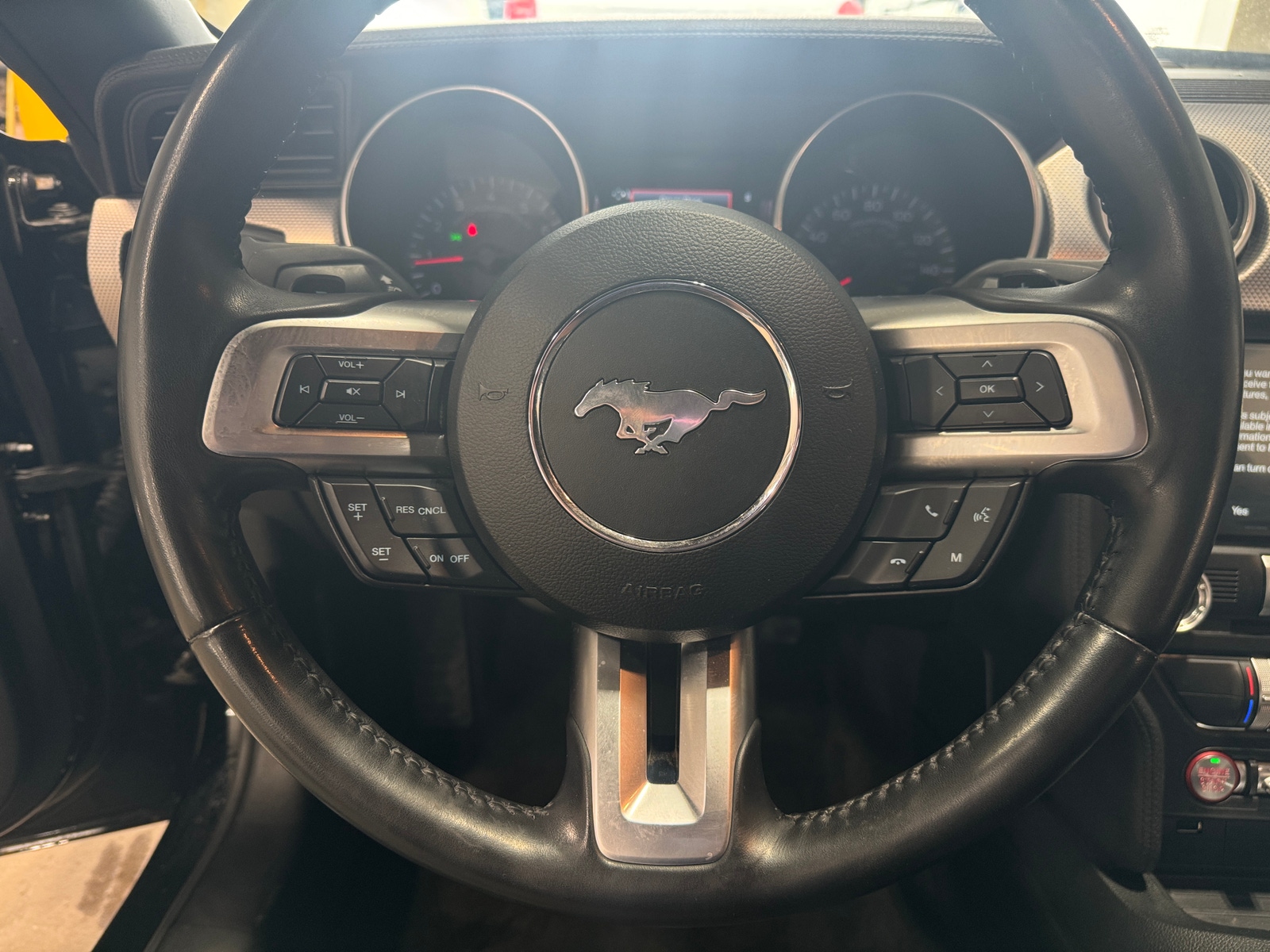 Thumbnail: 2018 Ford Mustang - 5