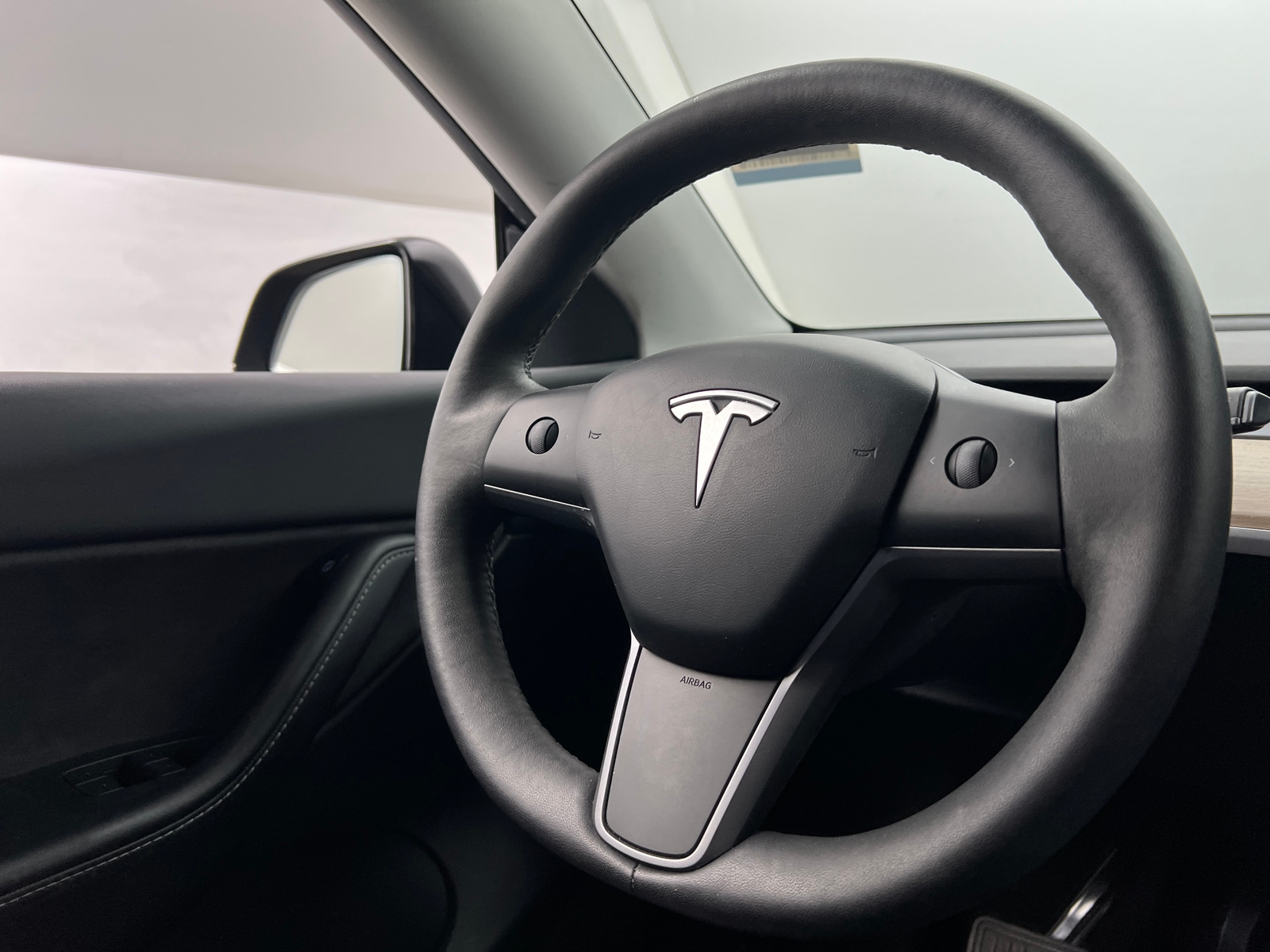 Thumbnail: 2021 Tesla Model Y - 4