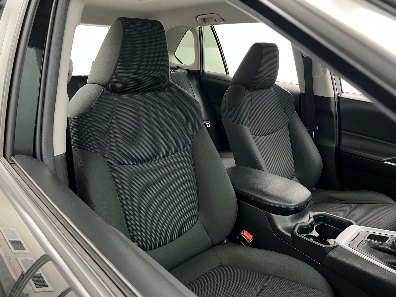 Thumbnail: 2021 Toyota RAV4 - 2