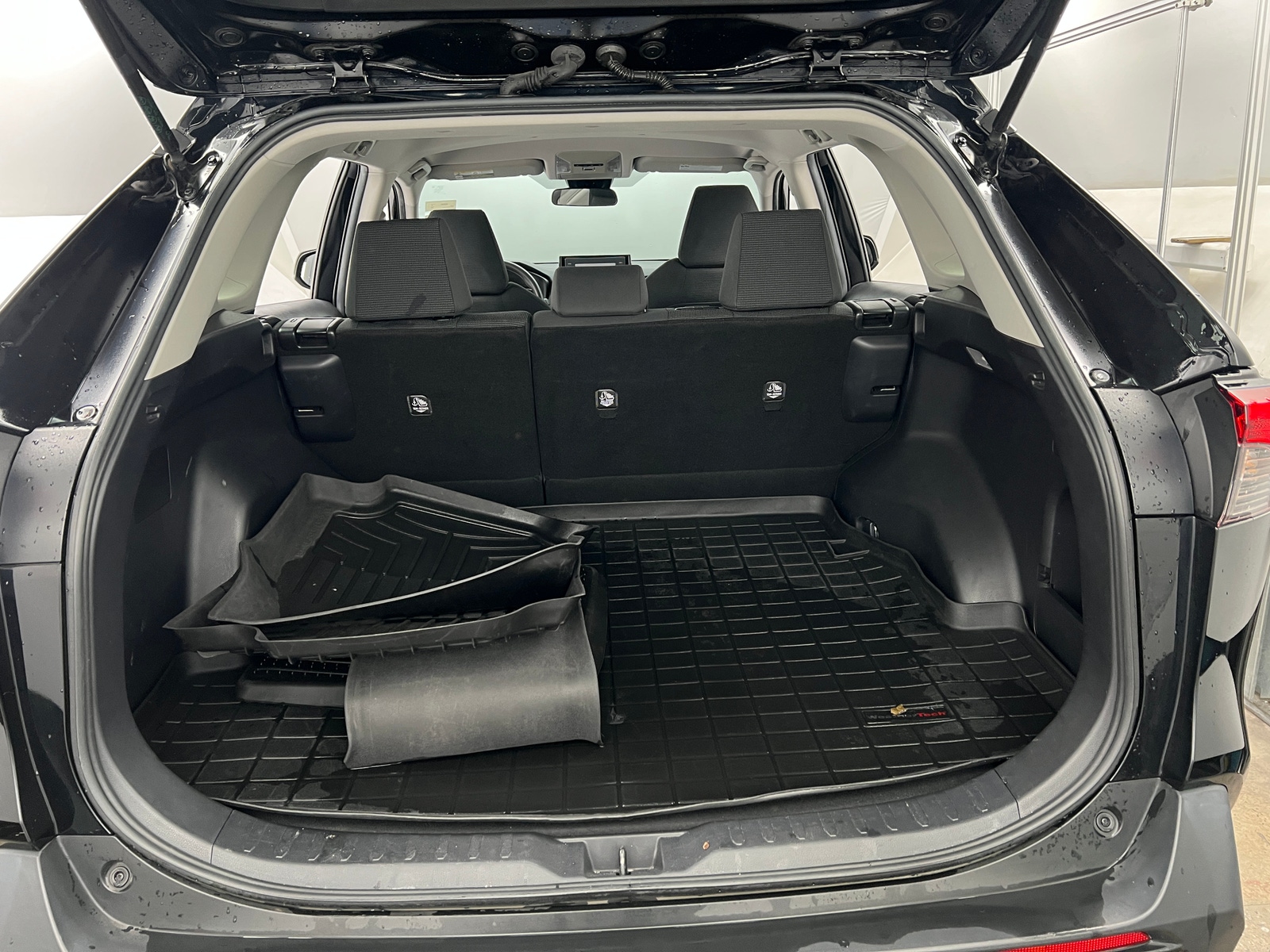 Thumbnail: 2021 Toyota RAV4 - 7