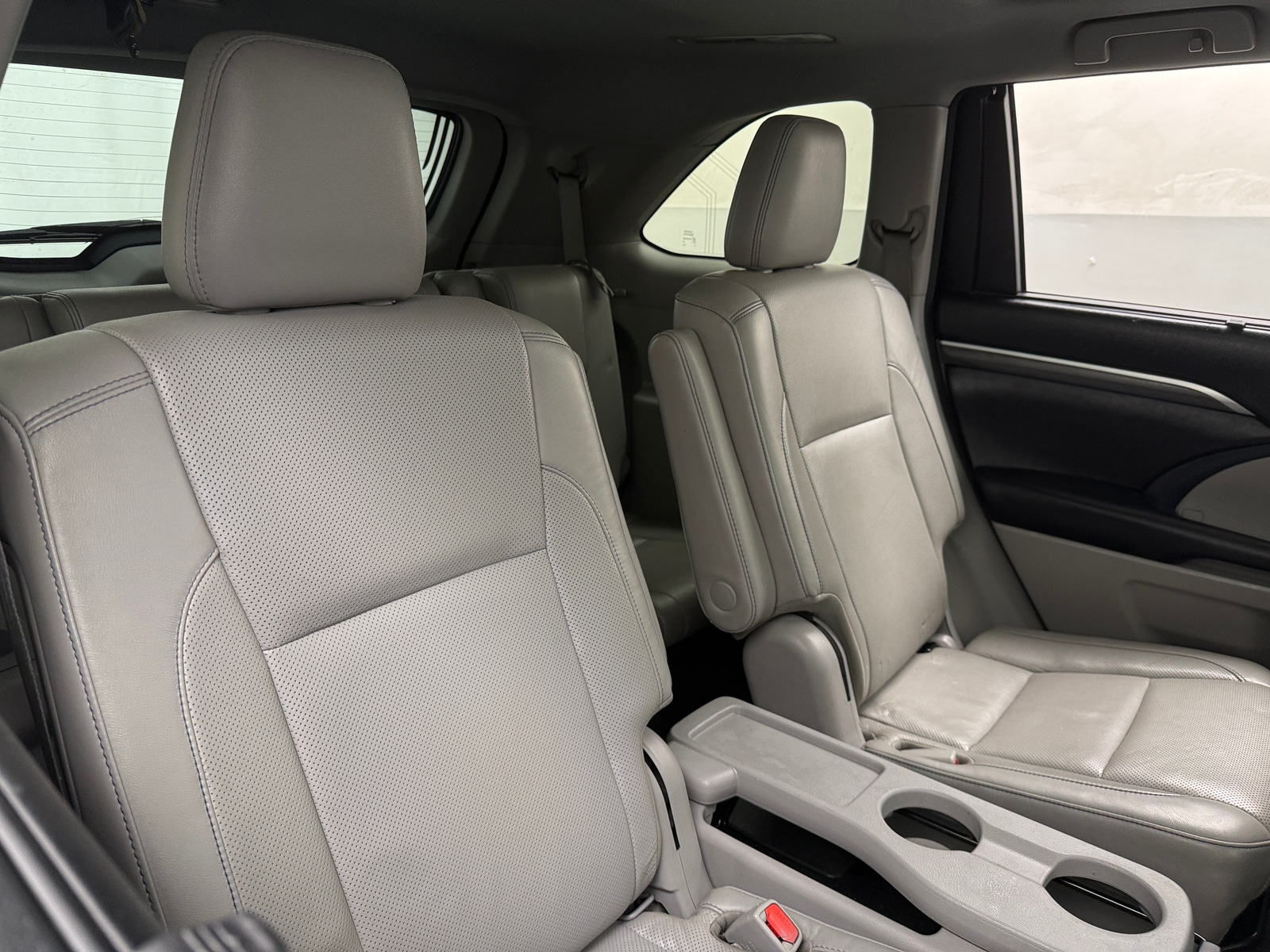 Thumbnail: 2018 Toyota Highlander - 5