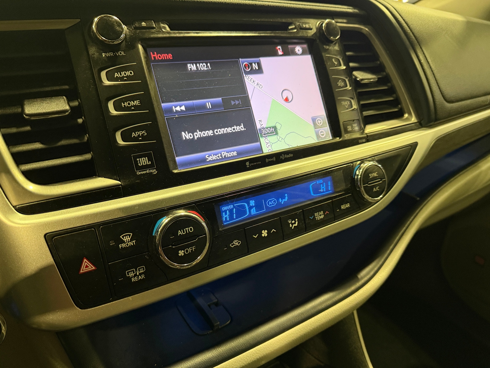 Thumbnail: 2018 Toyota Highlander - 3