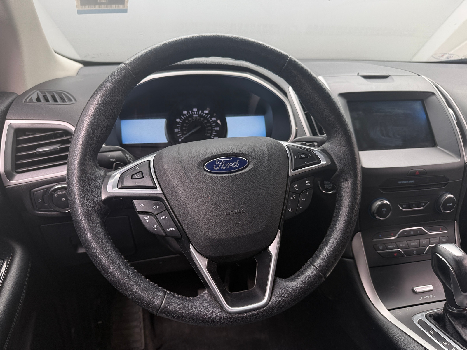 Thumbnail: 2016 Ford Edge - 4