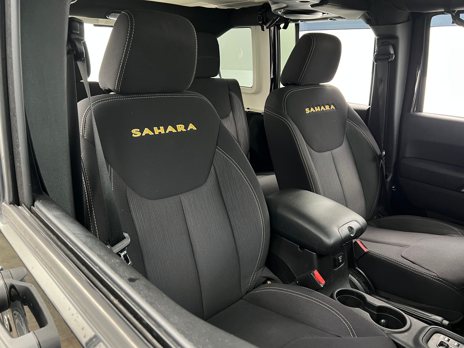 Thumbnail: 2013 Jeep Wrangler - 2