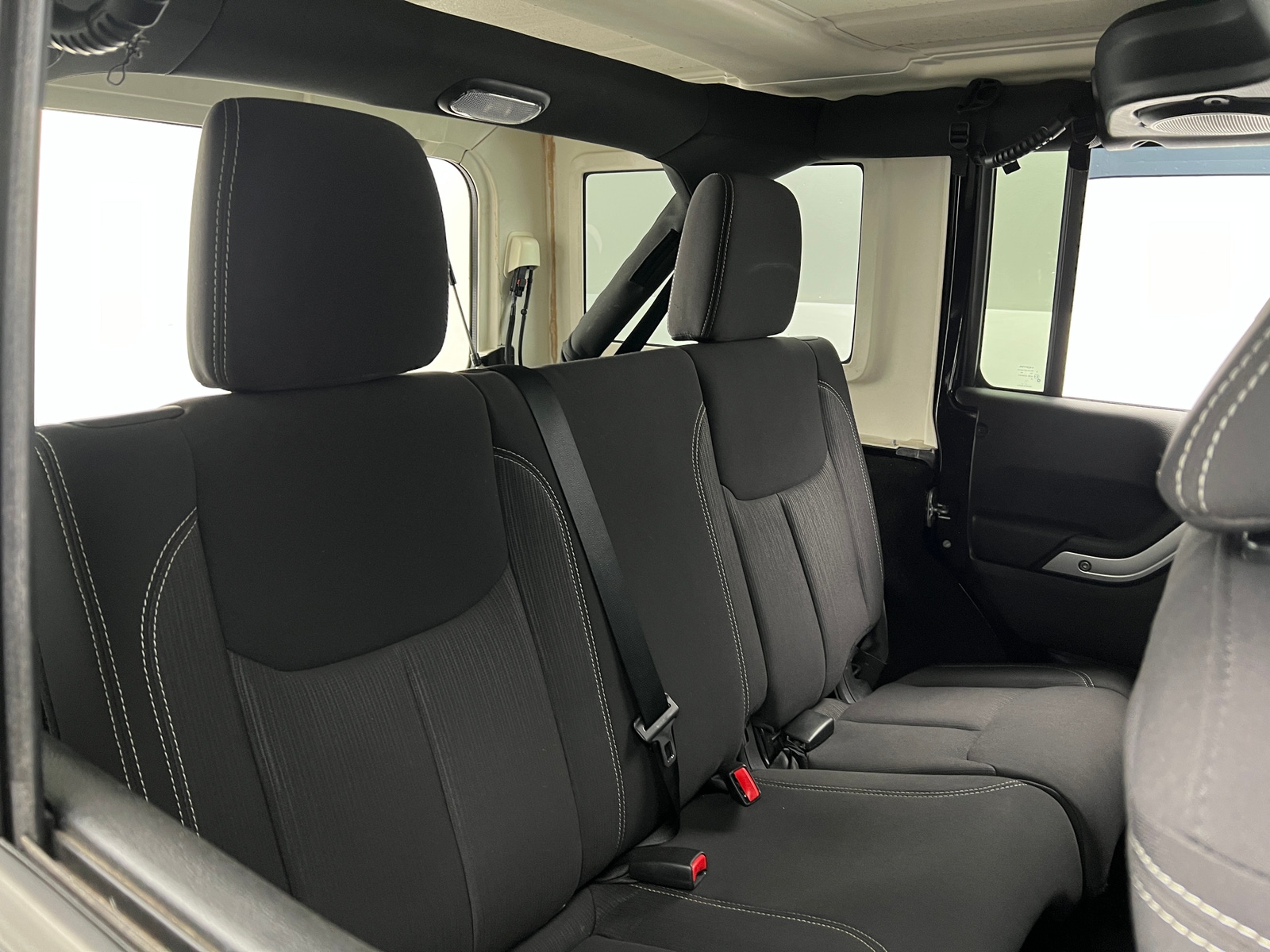 Thumbnail: 2013 Jeep Wrangler - 6