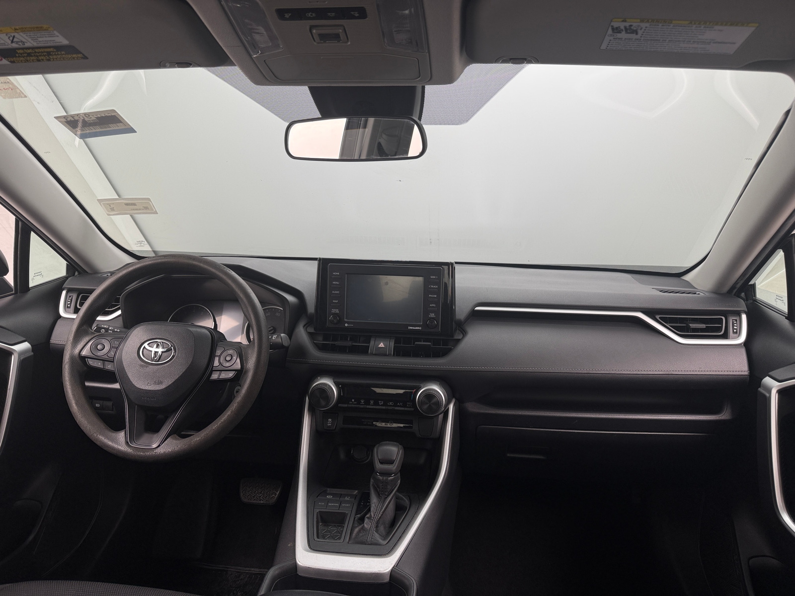 Thumbnail: 2020 Toyota RAV4 - 3