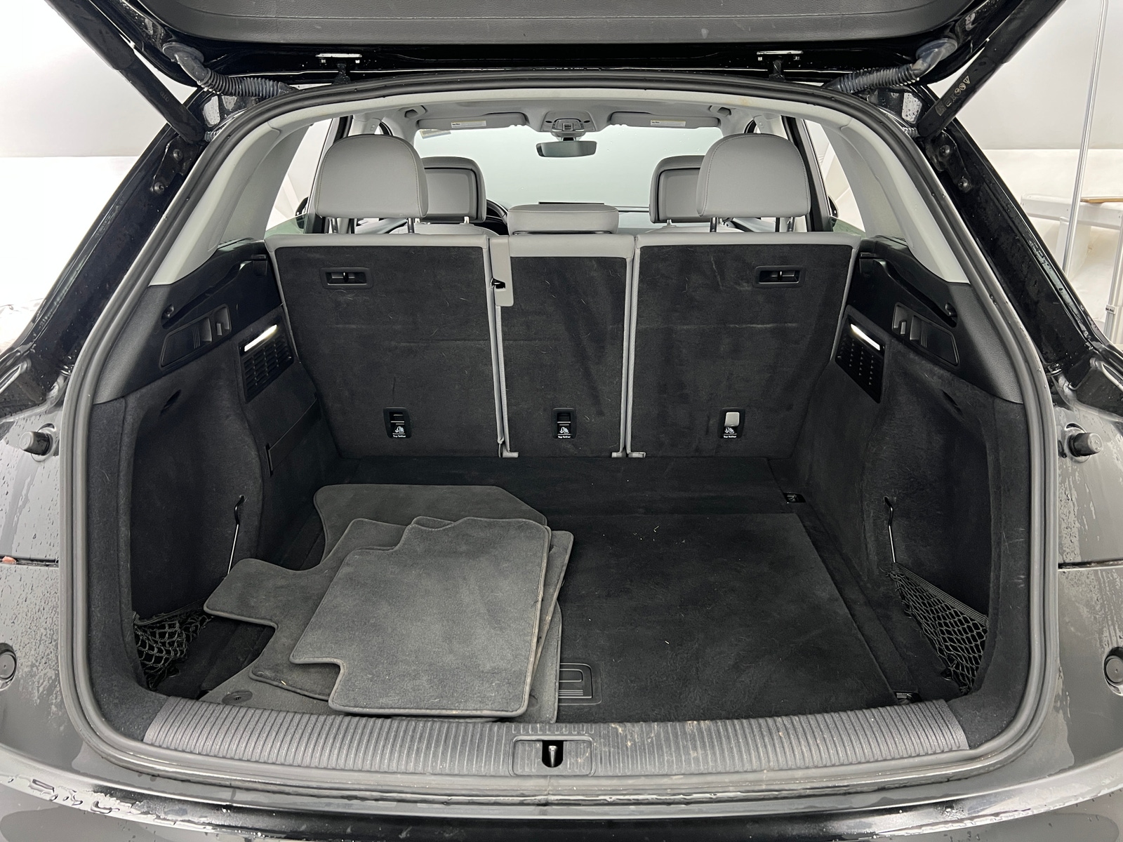 Thumbnail: 2023 Audi Q5 - 6