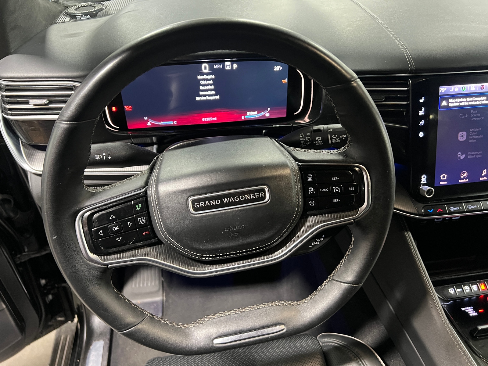 Thumbnail: 2024 Jeep Grand Wagoneer L - 4