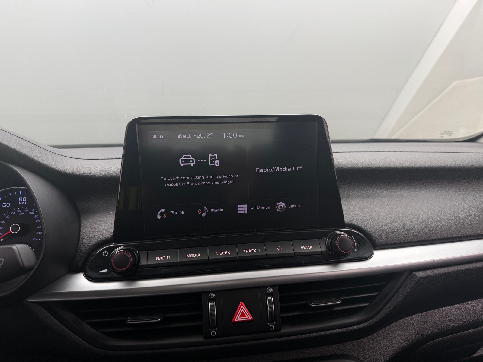 Thumbnail: 2024 Kia Forte - 4