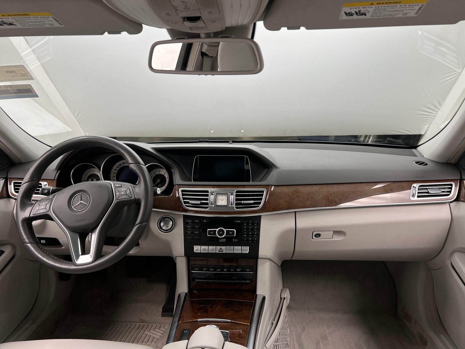 Thumbnail: 2014 Mercedes-Benz E-Class - 2