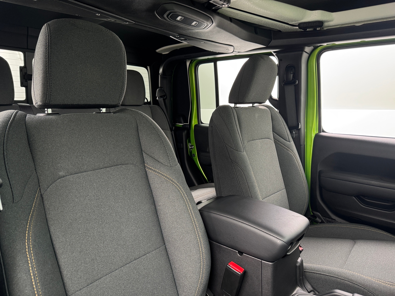 Thumbnail: 2025 Jeep Gladiator - 2