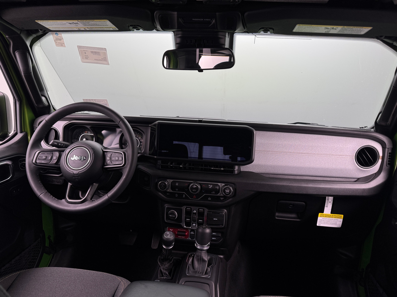 Thumbnail: 2025 Jeep Gladiator - 3