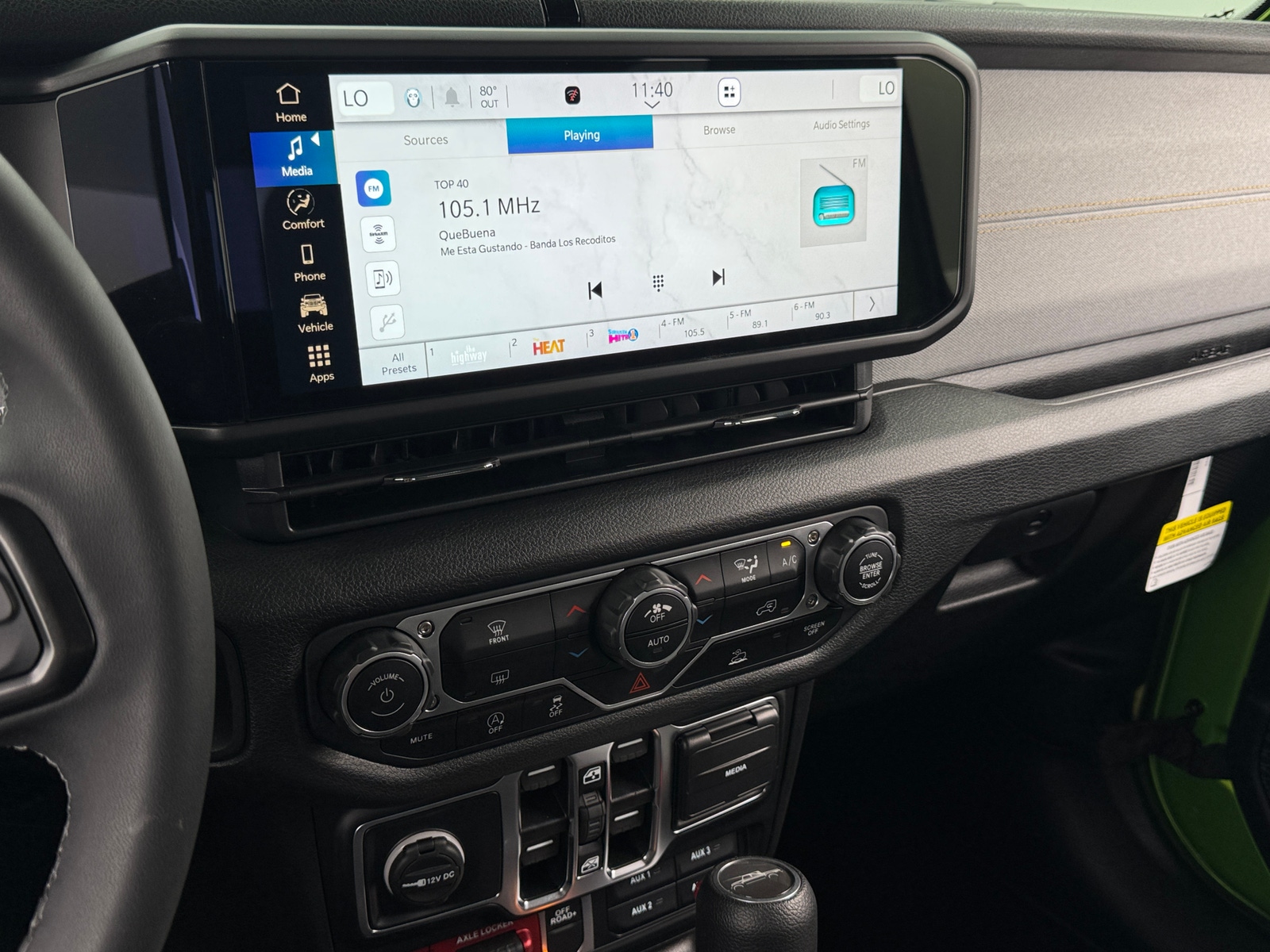 Thumbnail: 2025 Jeep Gladiator - 4