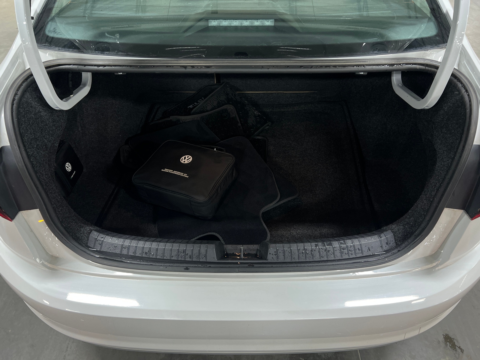 Thumbnail: 2020 Volkswagen Jetta - 6