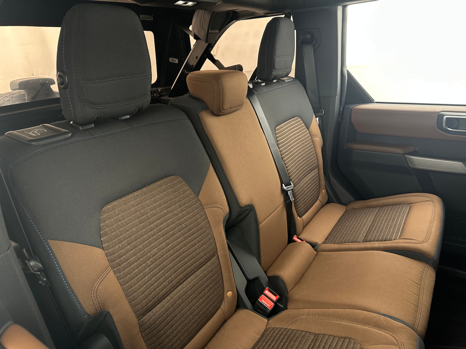 Thumbnail: 2022 Ford Bronco - 6