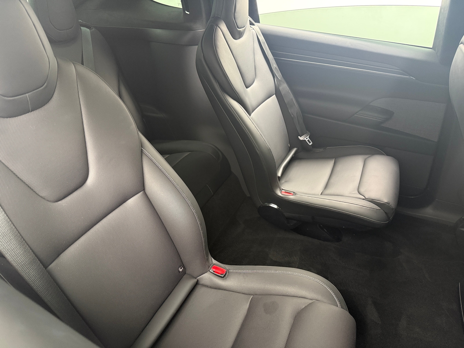 Thumbnail: 2023 Tesla Model X - 5