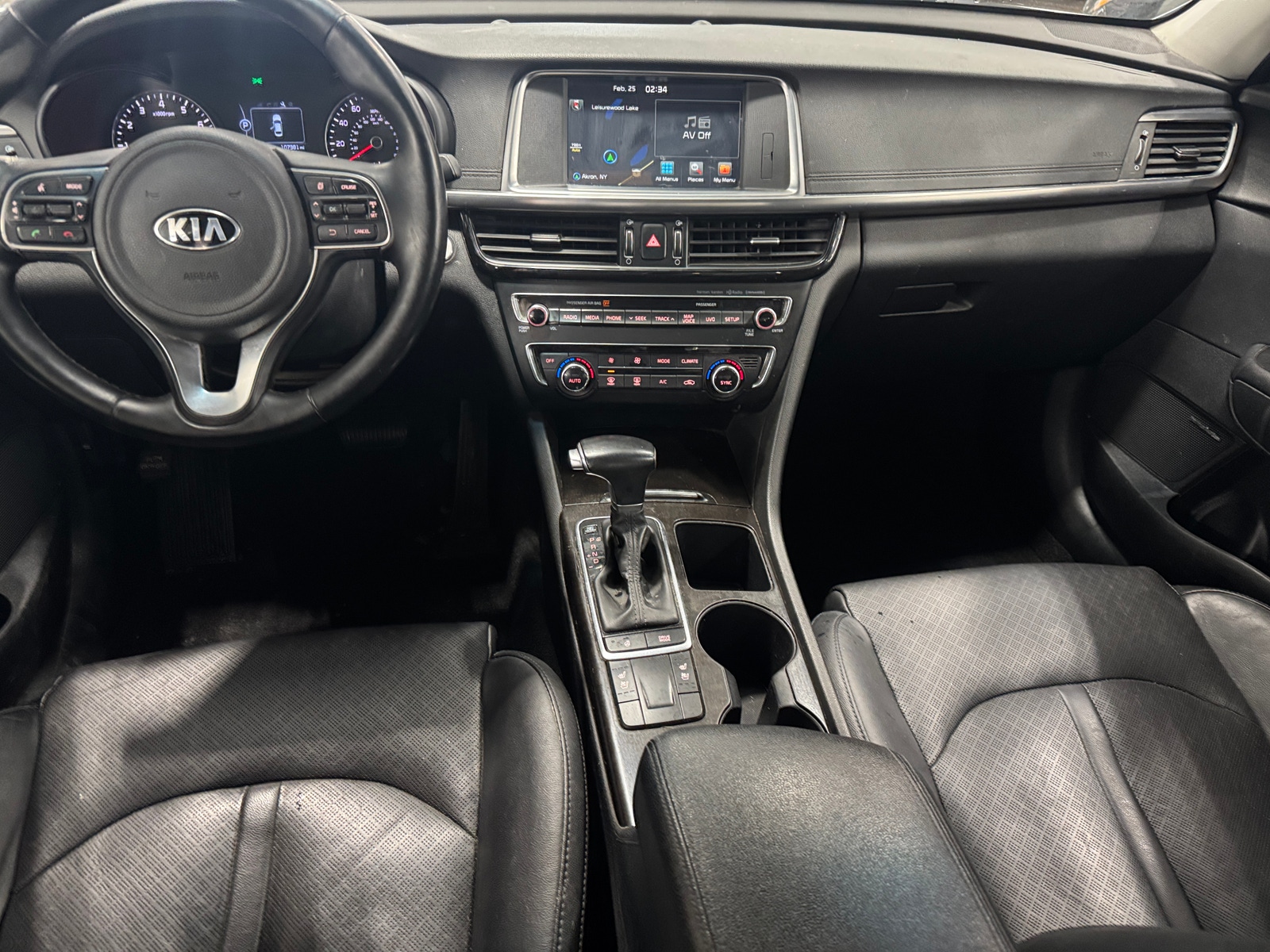 Thumbnail: 2016 Kia Optima - 2