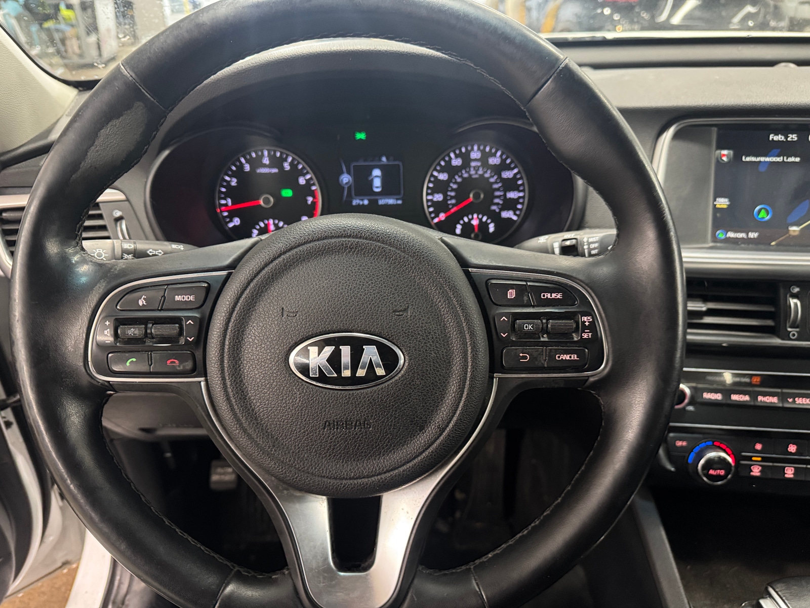 Thumbnail: 2016 Kia Optima - 4