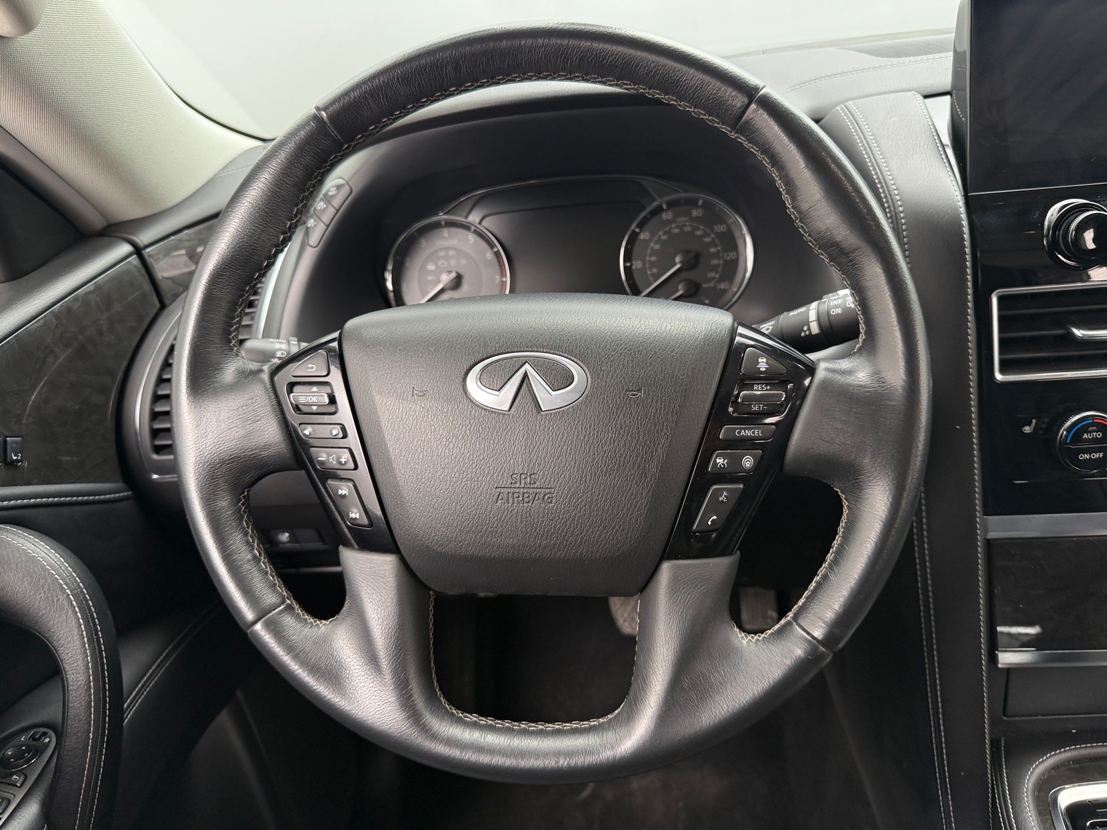 Thumbnail: 2023 INFINITI QX80 - 5