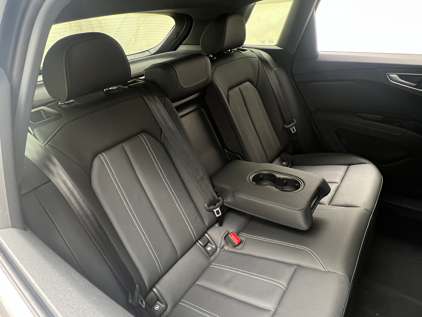 Thumbnail: 2023 Audi Q4 e-tron - 5