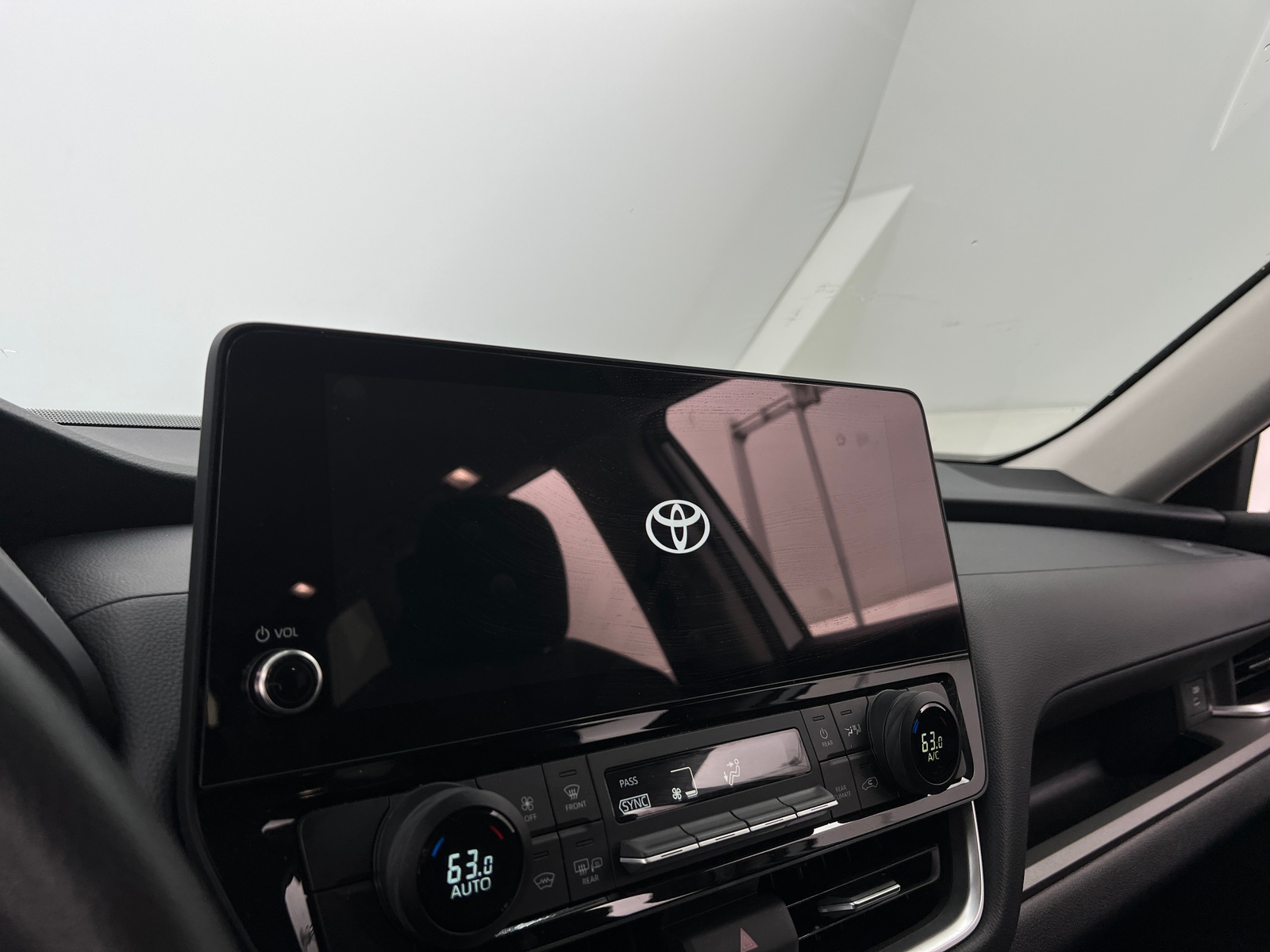 Thumbnail: 2025 Toyota Grand Highlander - 4