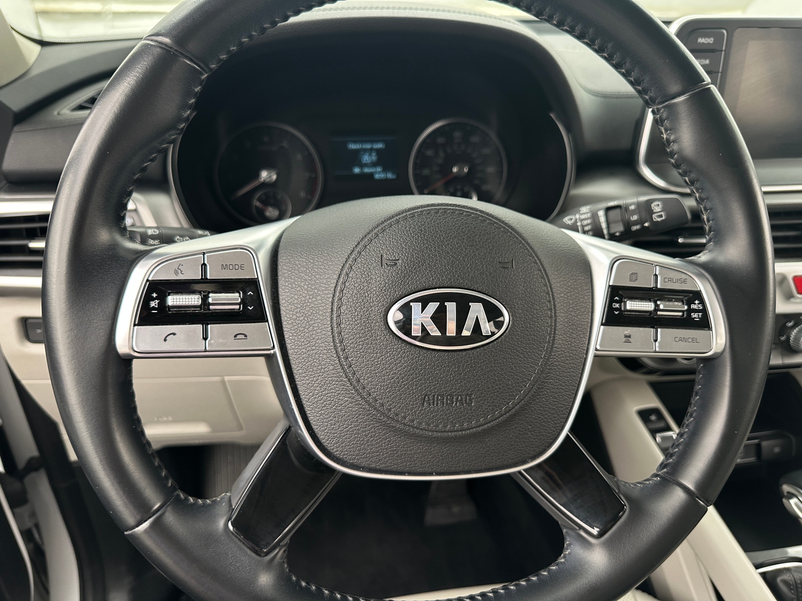 Thumbnail: 2021 Kia Telluride - 4