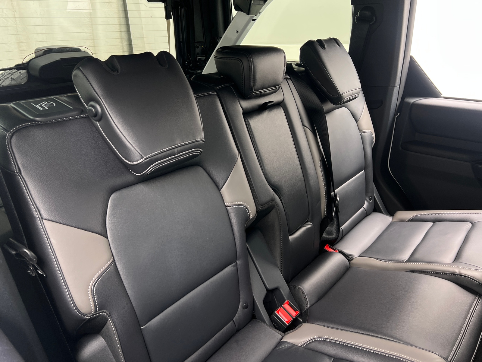 Thumbnail: 2025 Ford Bronco - 5